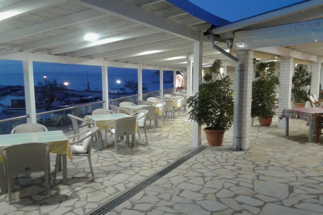 Hotel Golden Sunset Mpoukaris Exterior foto