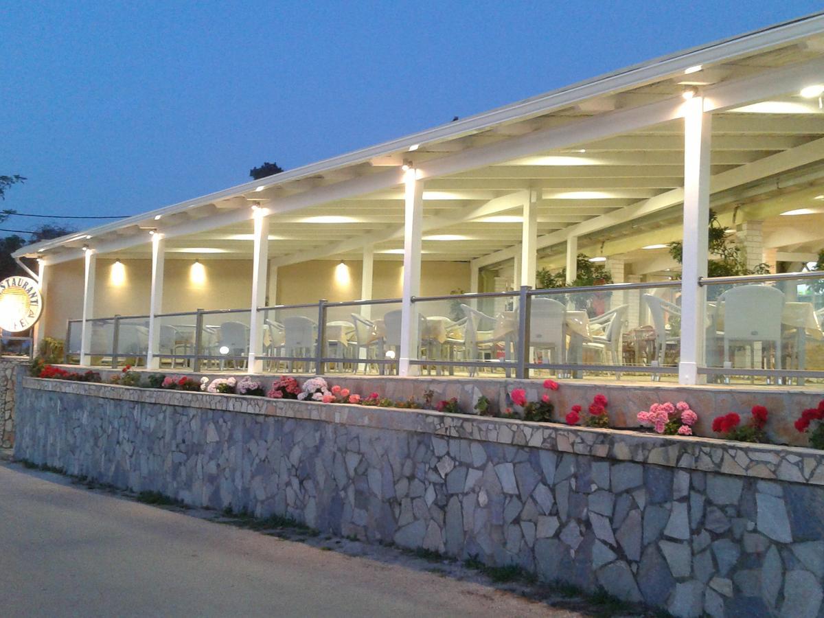 Hotel Golden Sunset Mpoukaris Exterior foto